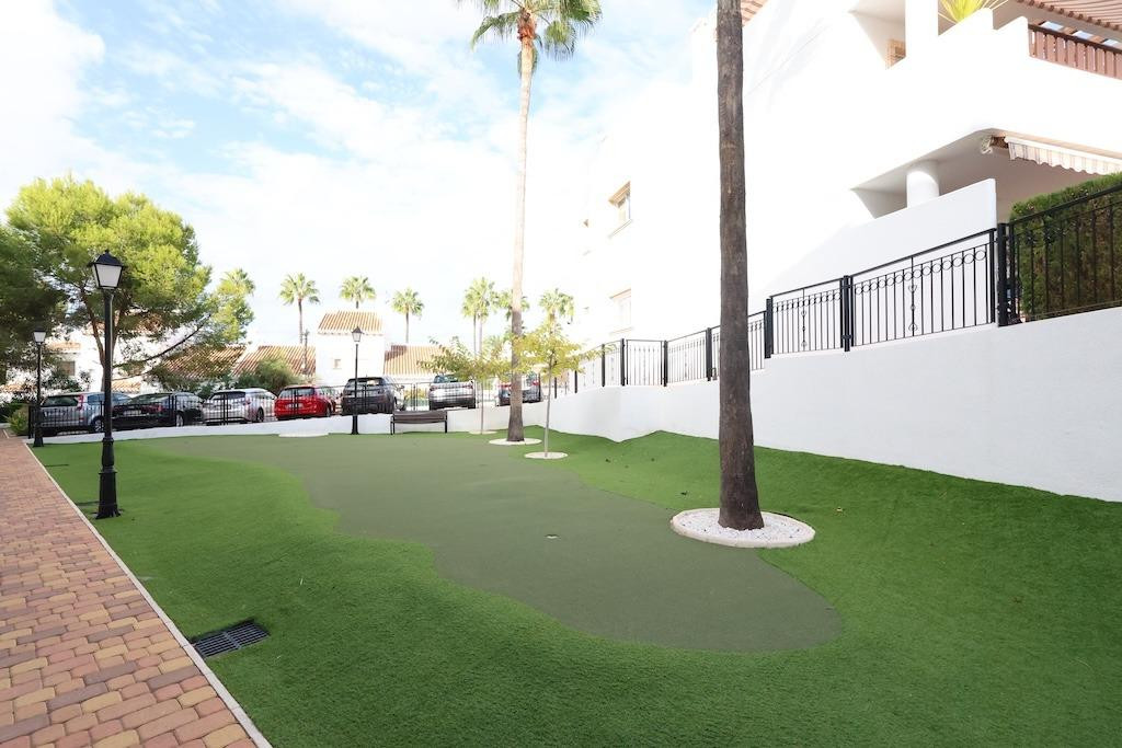 Appartement te koop in Orihuela Costa | 2 slaapkamers H5506687