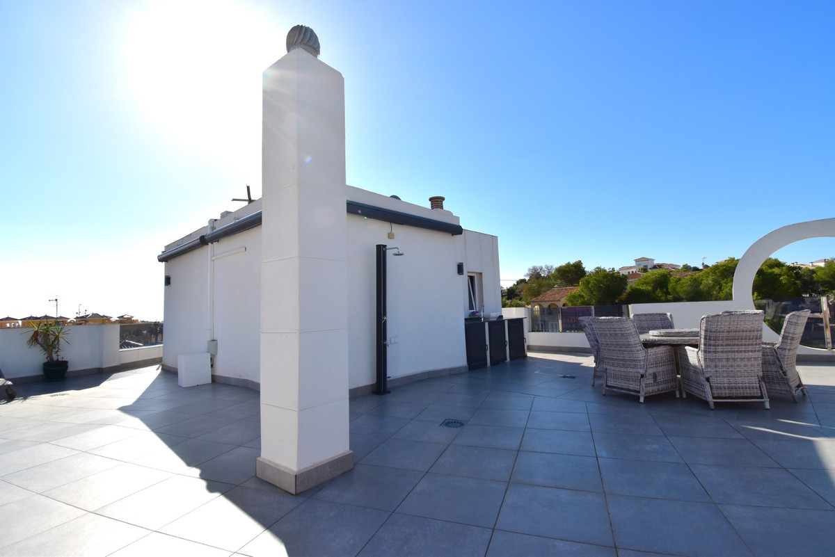 Appartement te koop in Orihuela Costa | 4 slaapkamers H5517199
