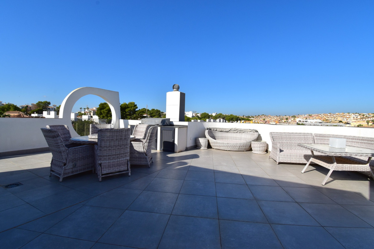 Appartement te koop in Orihuela Costa | 4 slaapkamers H5517199