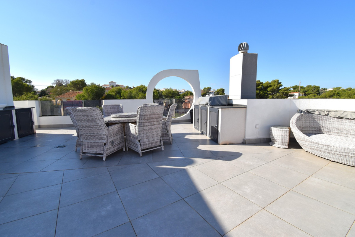 Appartement te koop in Orihuela Costa | 4 slaapkamers H5517199