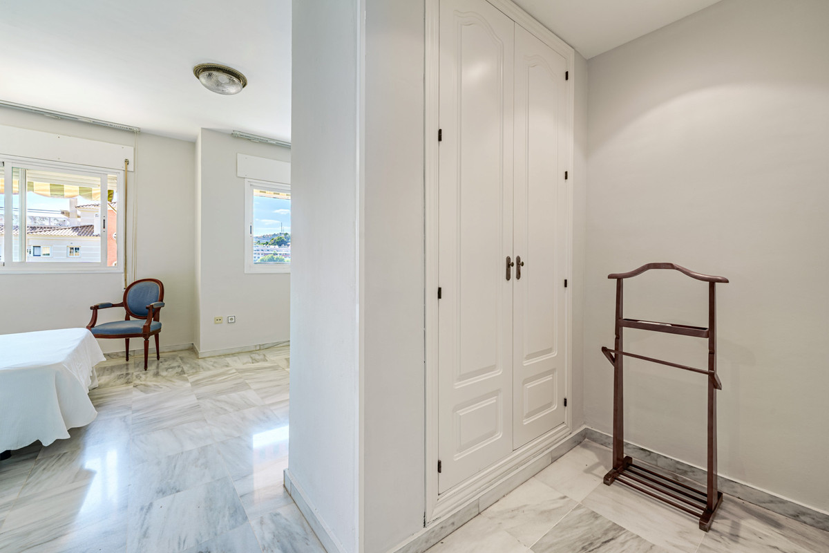 Appartement te koop in Parque Clavero | 2 slaapkamers H5067307