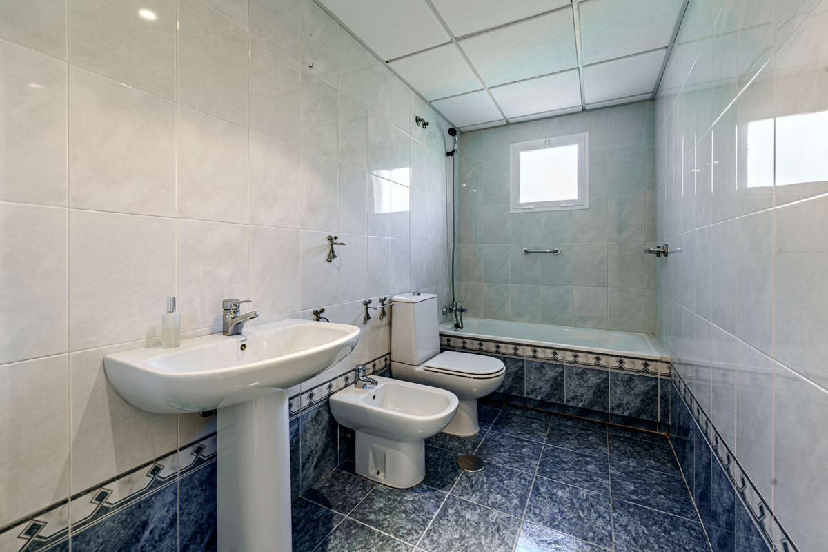 Appartement te koop in Parque Clavero | 2 slaapkamers H5067307