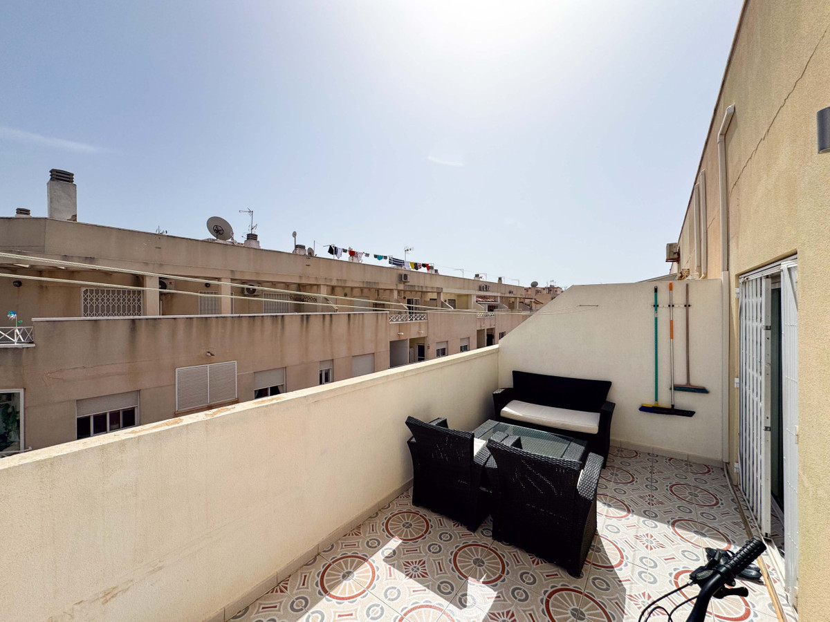 Appartement te koop in Parque de las Naciones | 2 slaapkamers H5295592