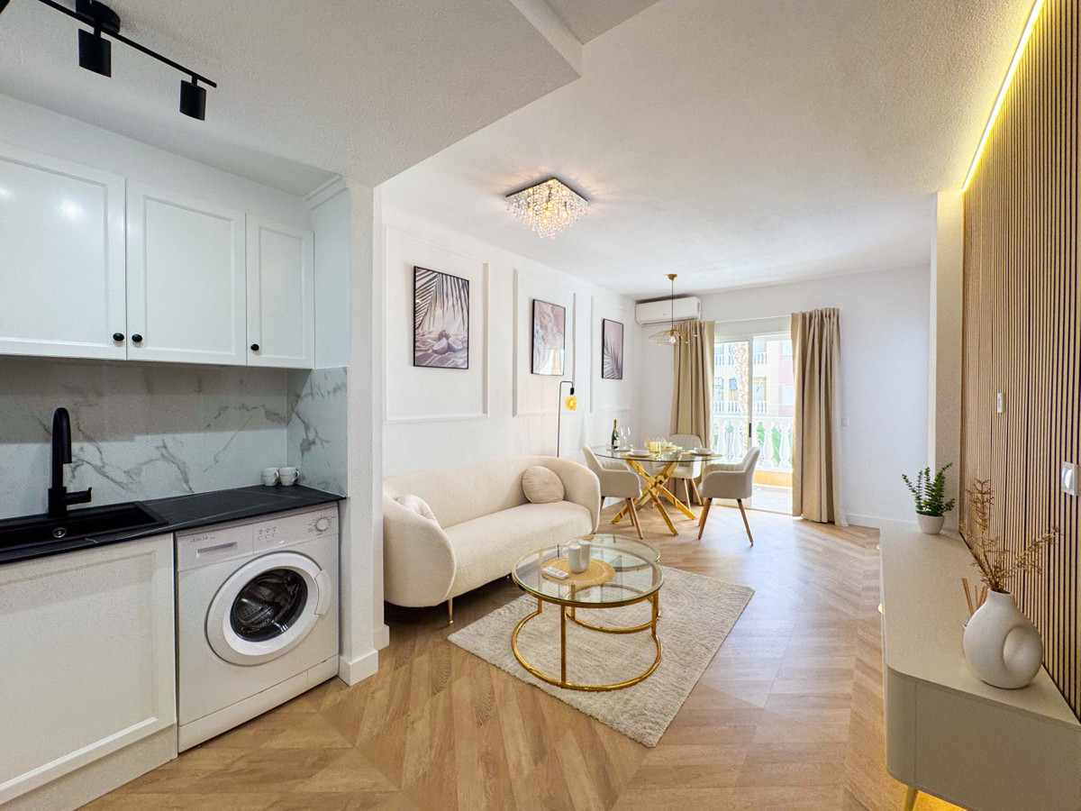 Appartement te koop in Parque de las Naciones | 2 slaapkamers H5295655