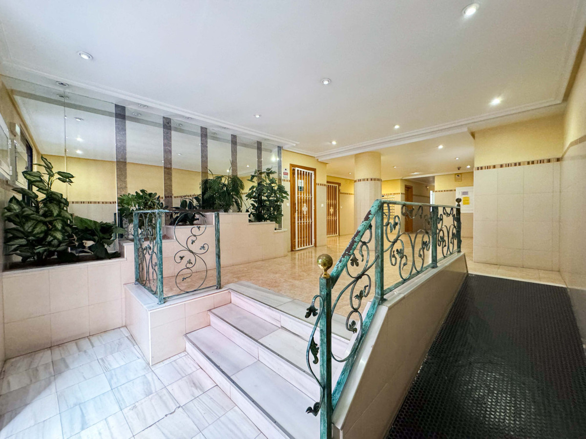 Appartement te koop in Parque de las Naciones | 2 slaapkamers H5295655