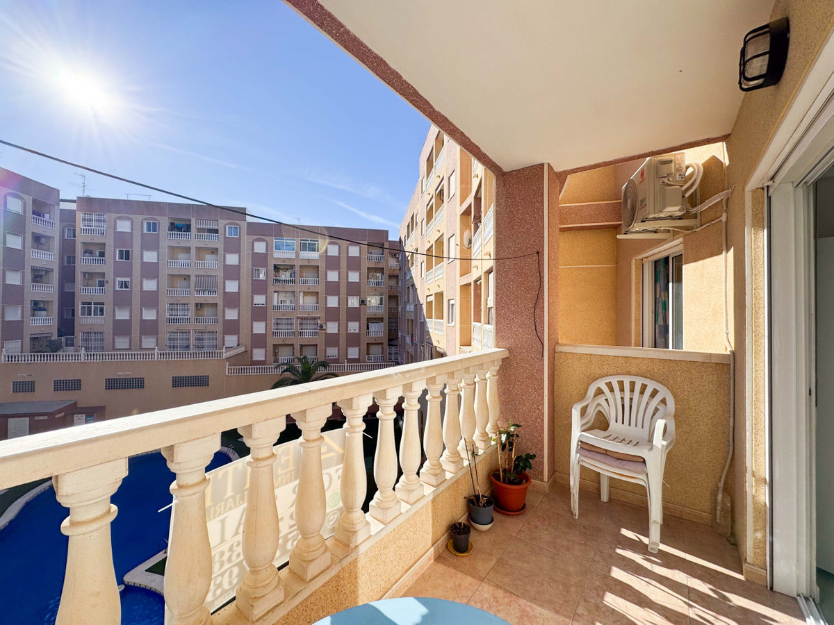 Appartement te koop in Parque de las Naciones | 2 slaapkamers H5295676