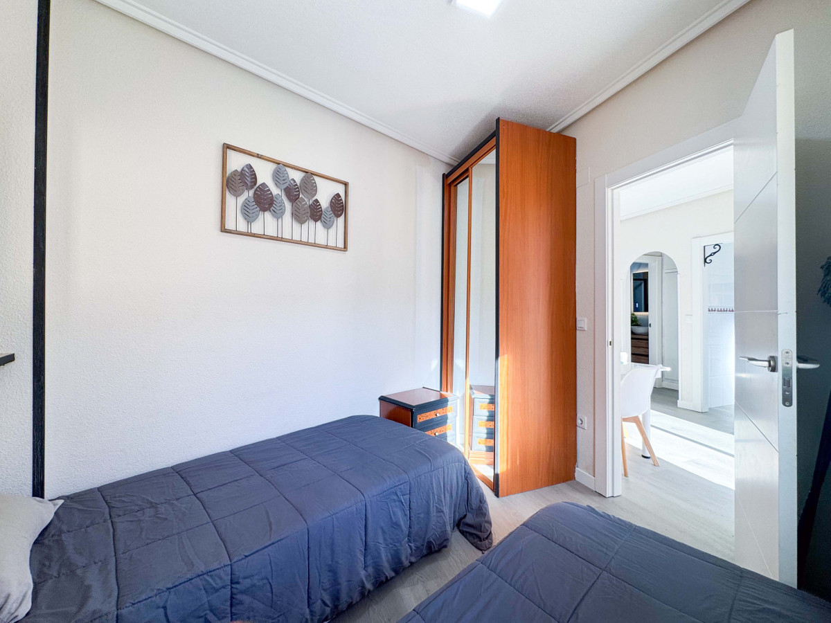 Appartement te koop in Parque de las Naciones | 2 slaapkamers H5295676