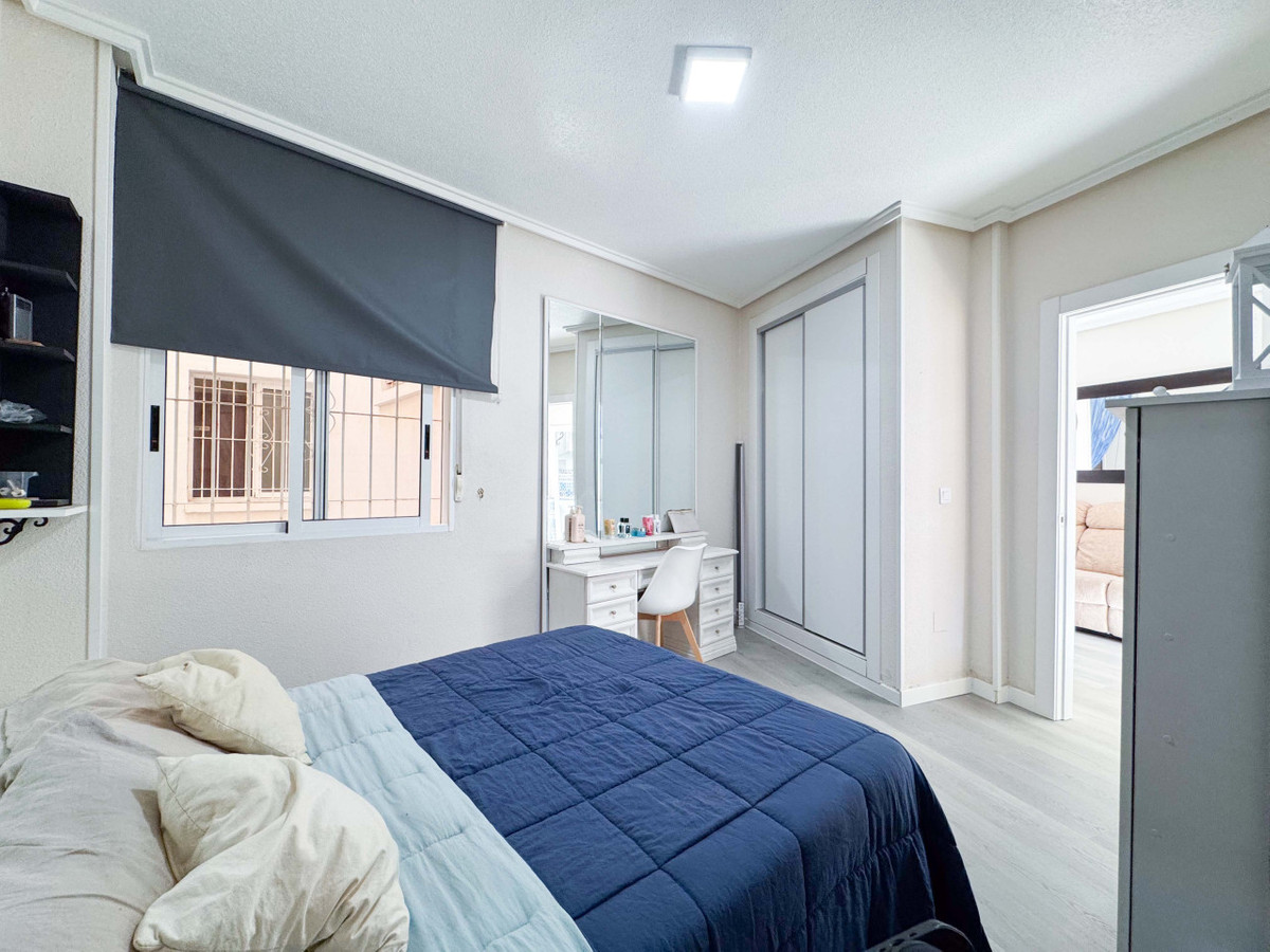 Appartement te koop in Parque de las Naciones | 2 slaapkamers H5295676