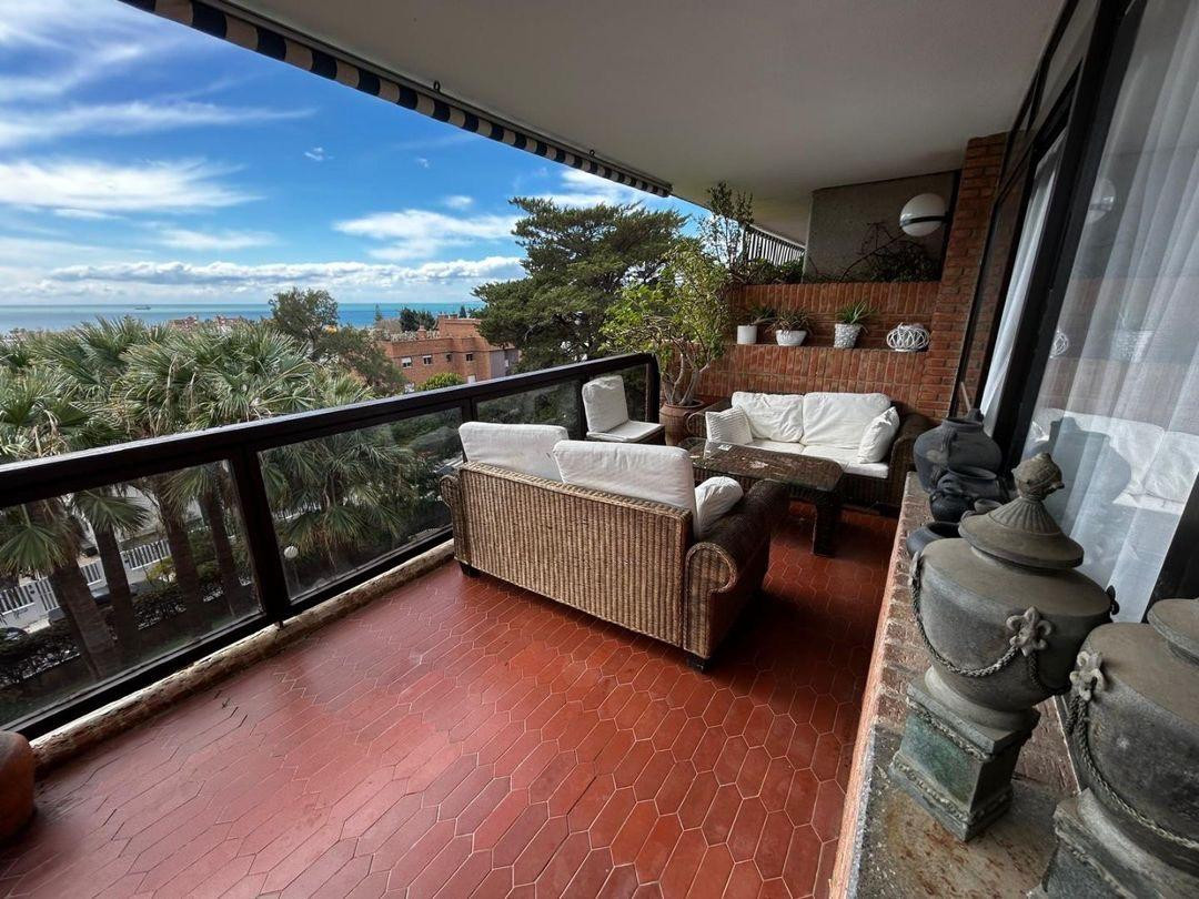 Appartement te koop in Pedregalejo | 5 slaapkamers H5529364