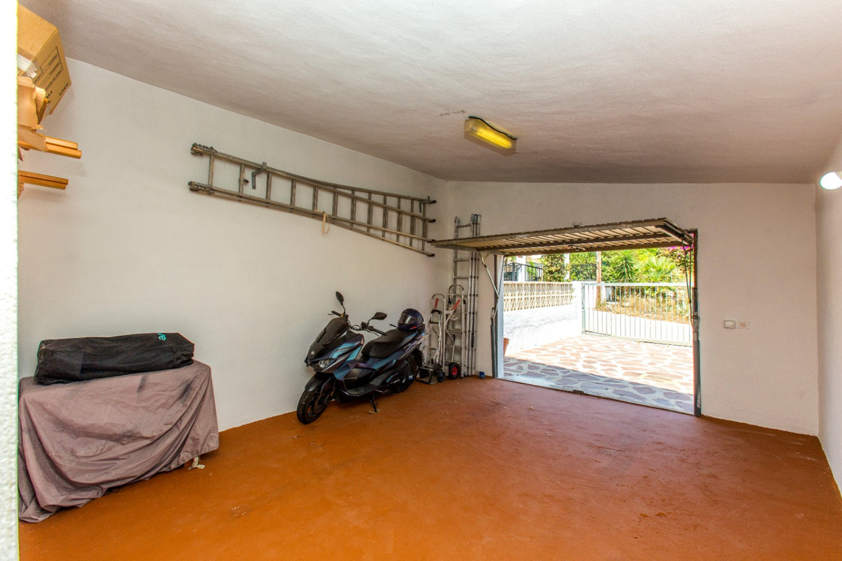 Property main view 44