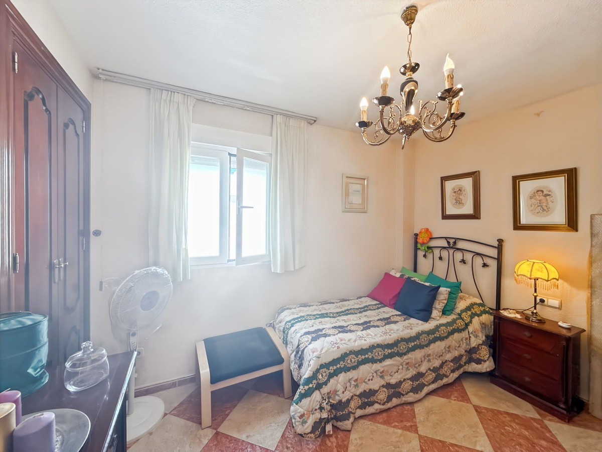 Appartement te koop in Perchel Sur | 4 slaapkamers H5012065