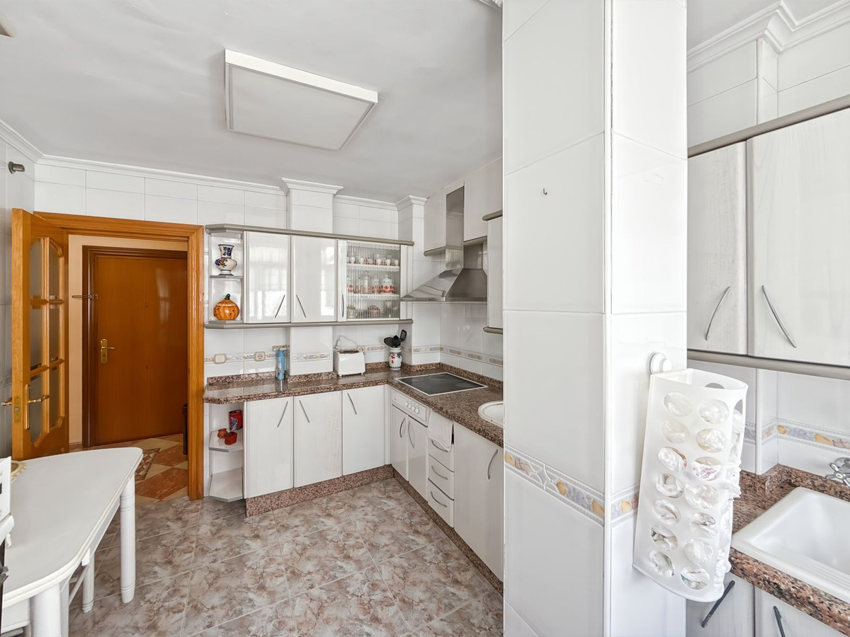 Appartement te koop in Perchel Sur | 4 slaapkamers H5012065