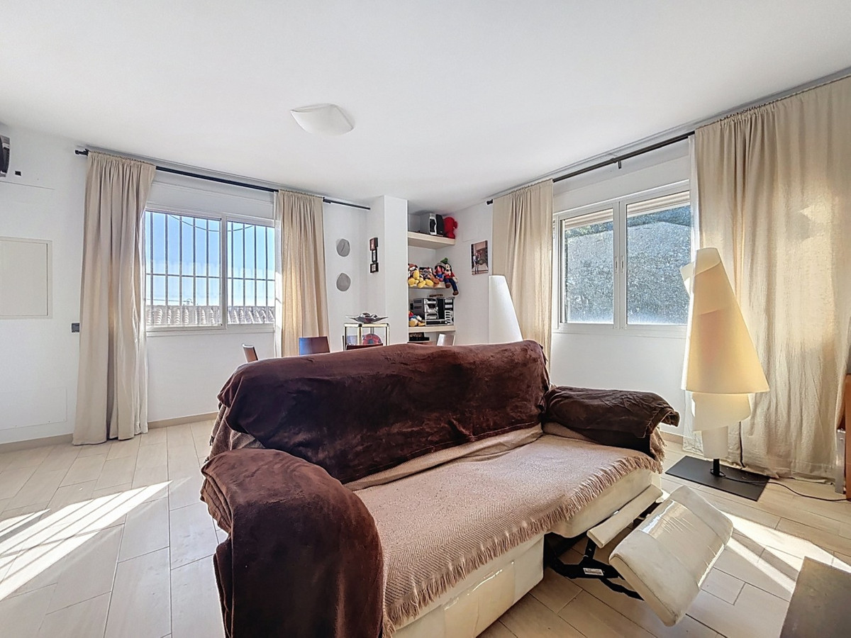 Huis te koop in Periana | 6 slaapkamers H5325478