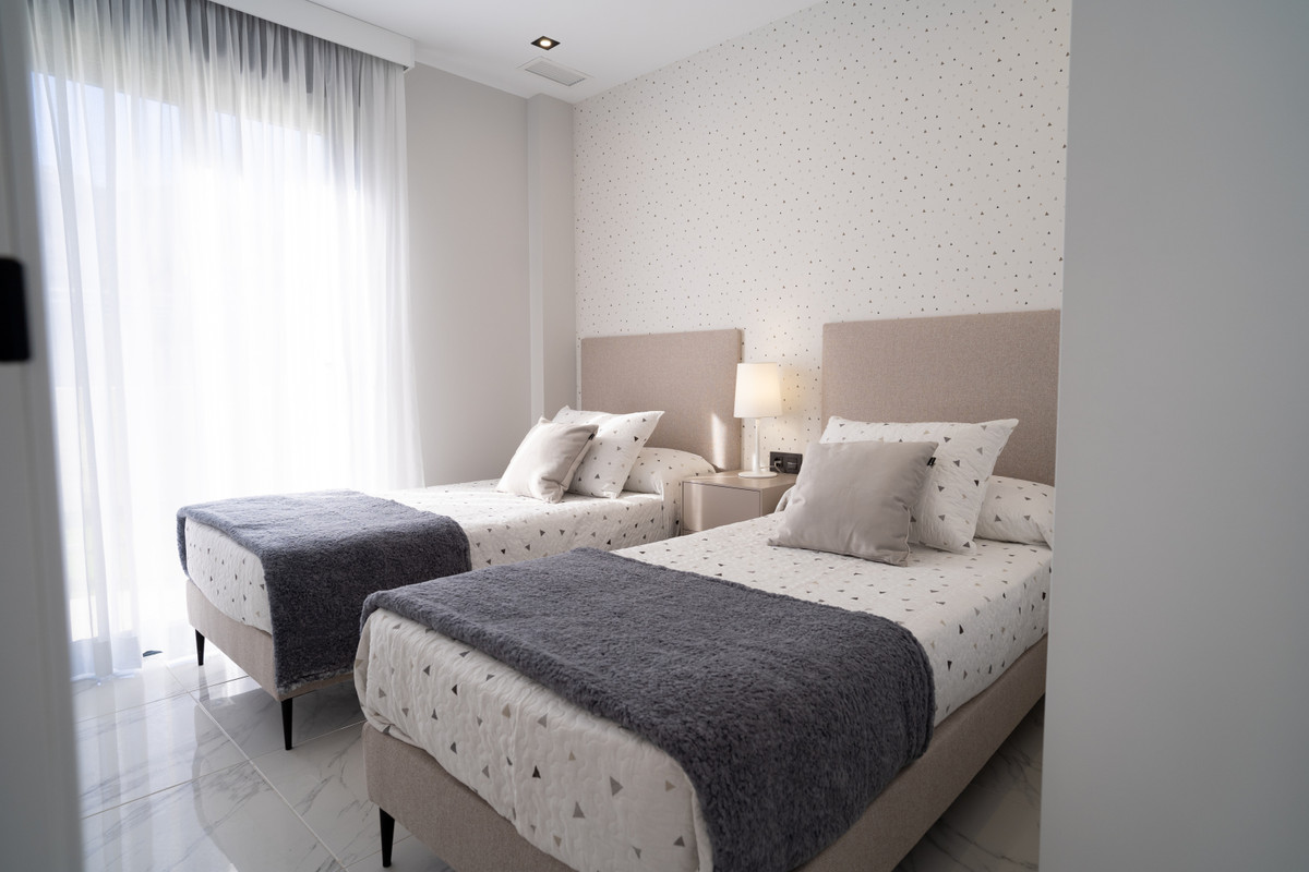 Property main view 40