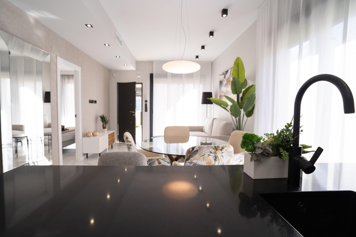 Huis te koop in Pilar de la Horadada | 2 slaapkamers H5298475