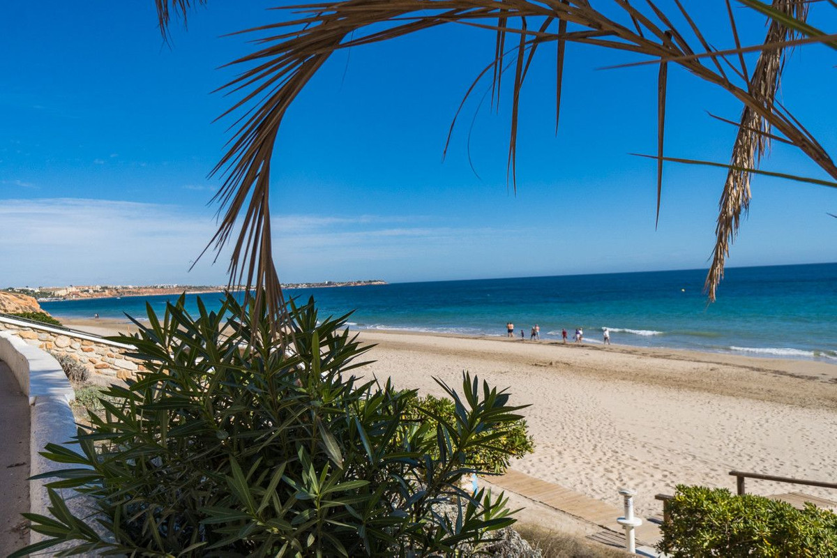 Appartement te koop in Pilar de la Horadada | 2 slaapkamers H5349607