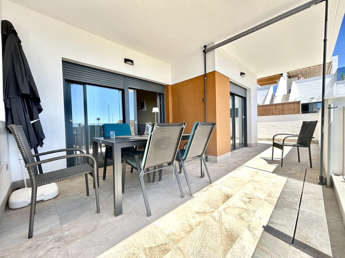 Appartement te koop in Pilar de la Horadada | 2 slaapkamers H5391394