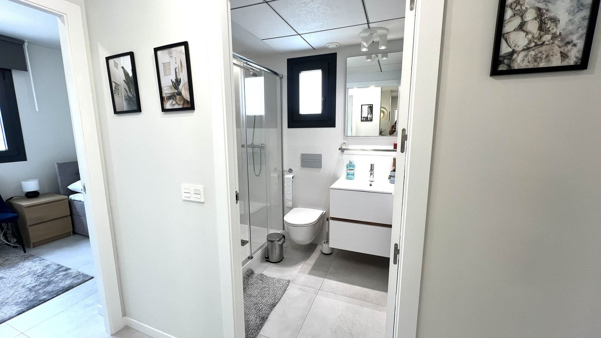 Appartement te koop in Pilar de la Horadada | 2 slaapkamers H5417155