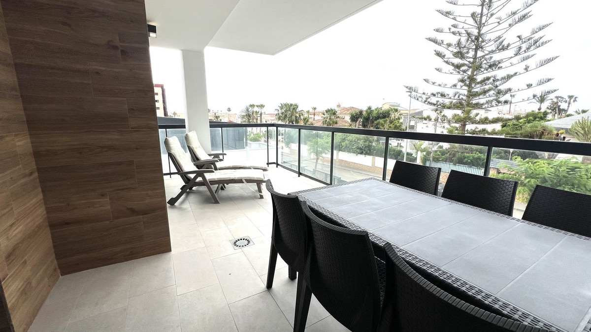 Appartement te koop in Pilar de la Horadada | 2 slaapkamers H5417155