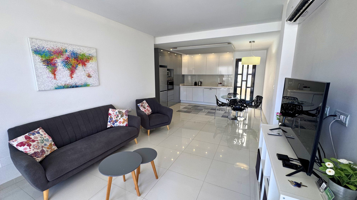 Appartement te koop in Pilar de la Horadada | 2 slaapkamers H5432509