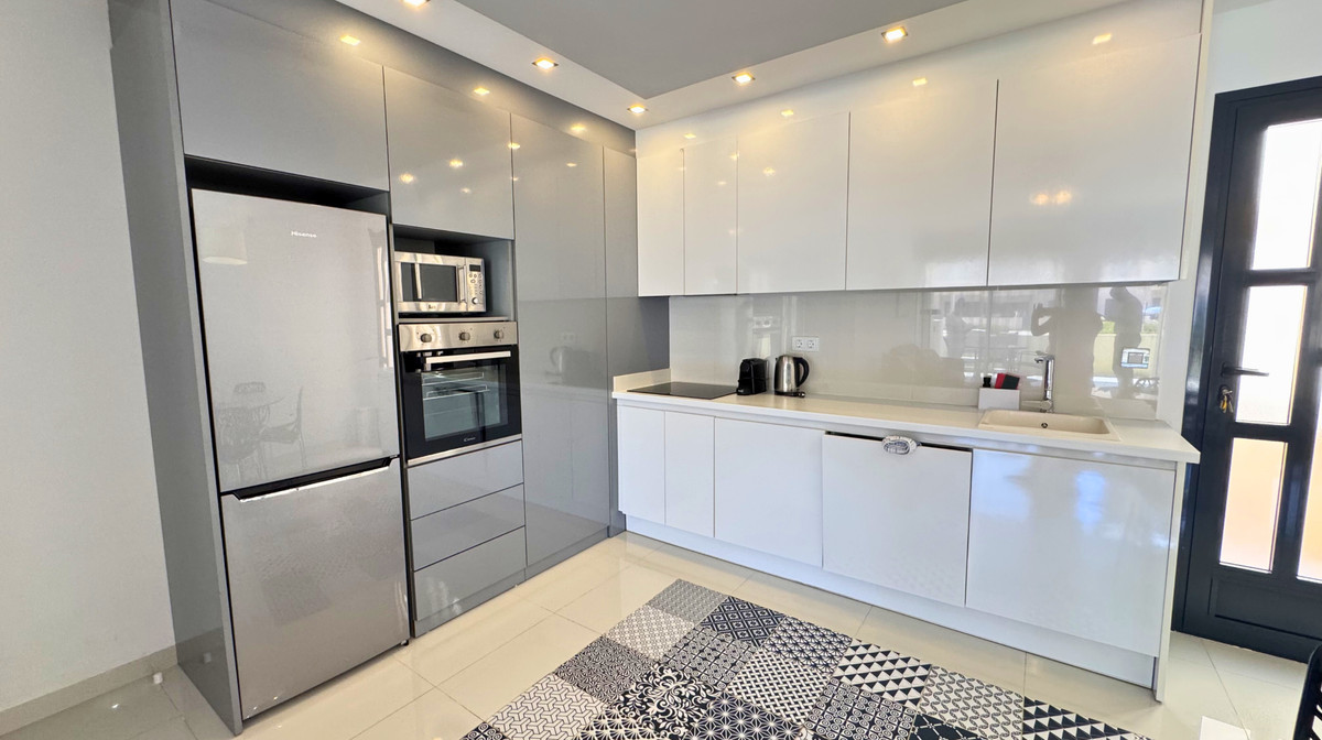 Appartement te koop in Pilar de la Horadada | 2 slaapkamers H5432509