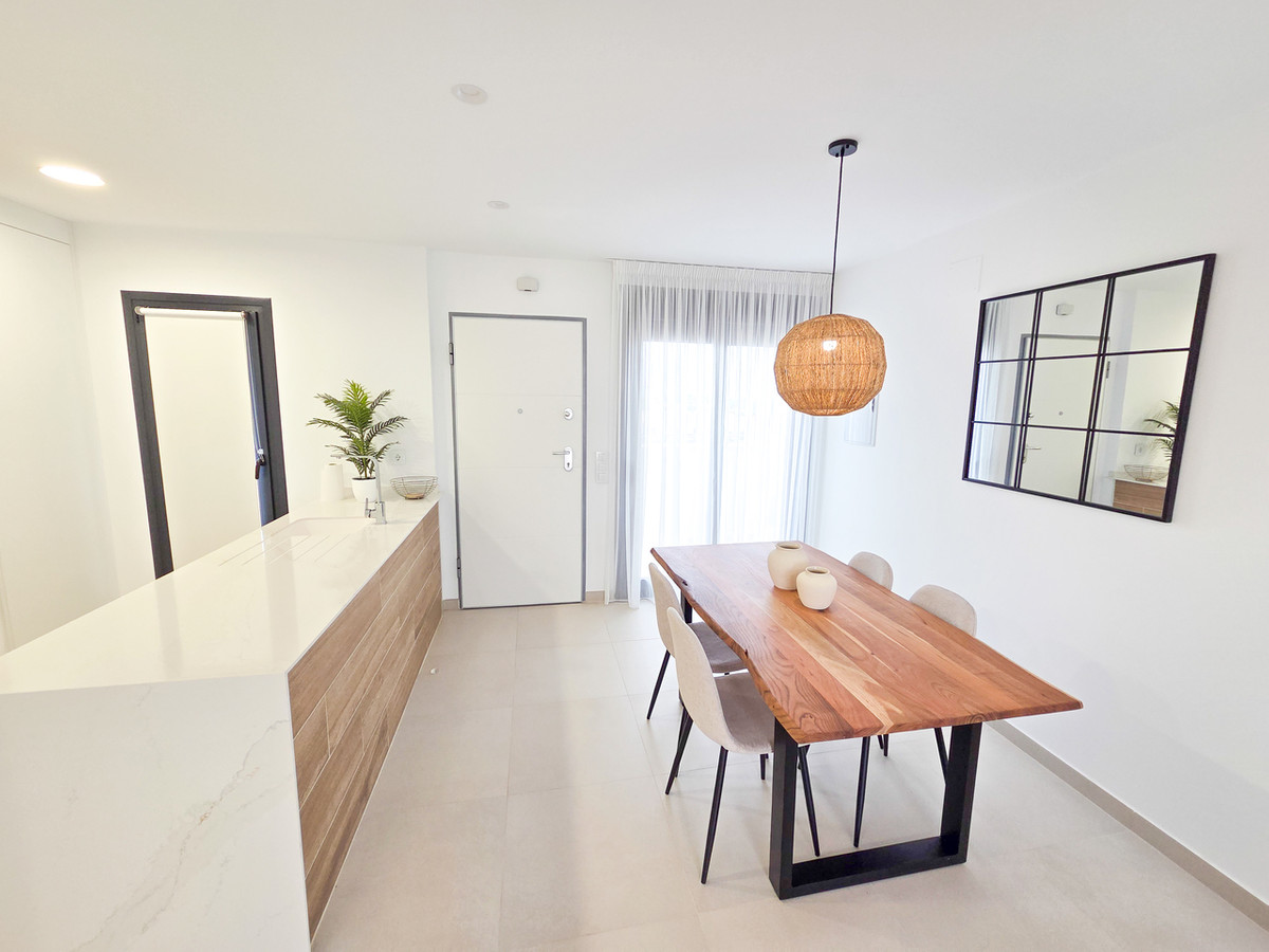 Appartement te koop in Pilar de la Horadada | 2 slaapkamers H5527033