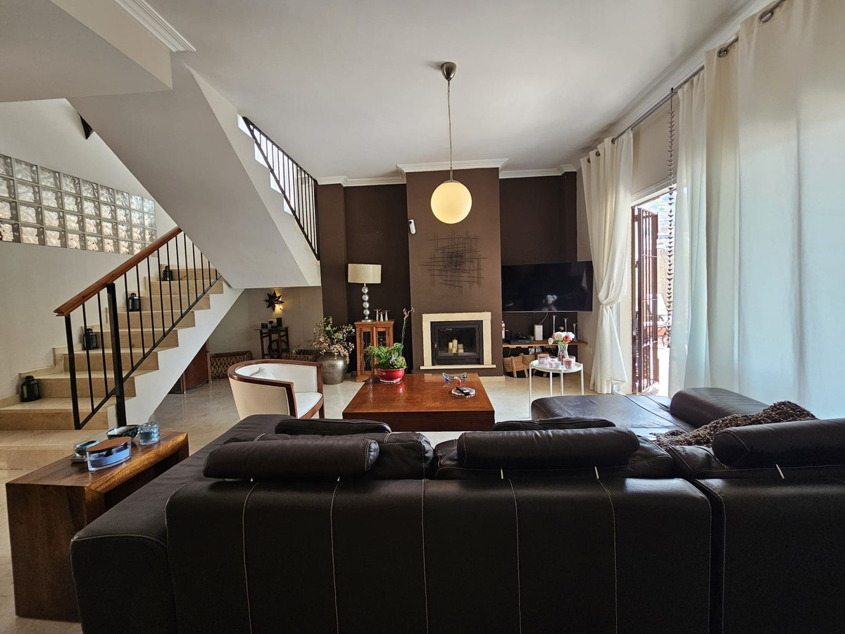 Appartement te koop in Pinares de San Antón | 4 slaapkamers H5448823