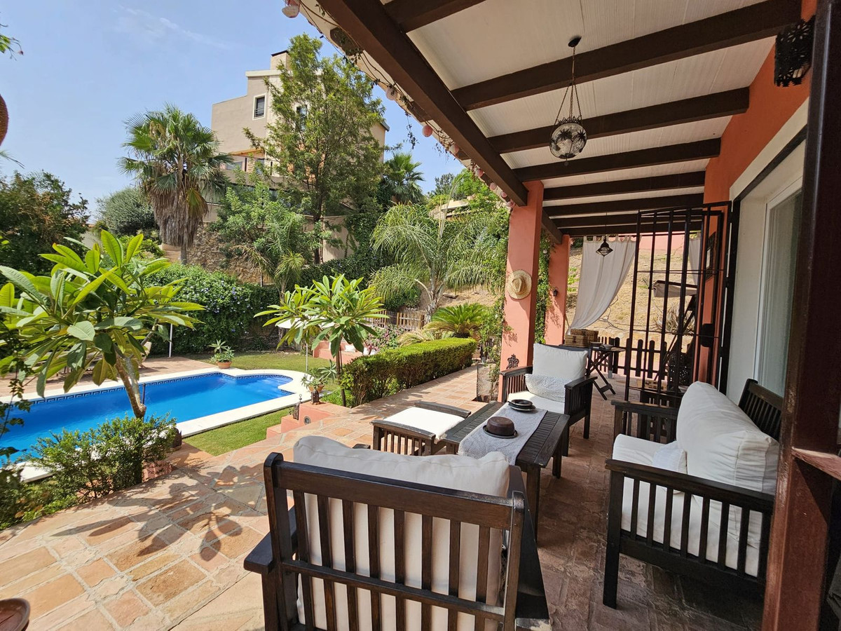Appartement te koop in Pinares de San Antón | 4 slaapkamers H5448823