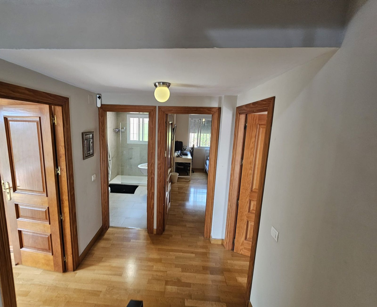 Appartement te koop in Pinares de San Antón | 4 slaapkamers H5448823