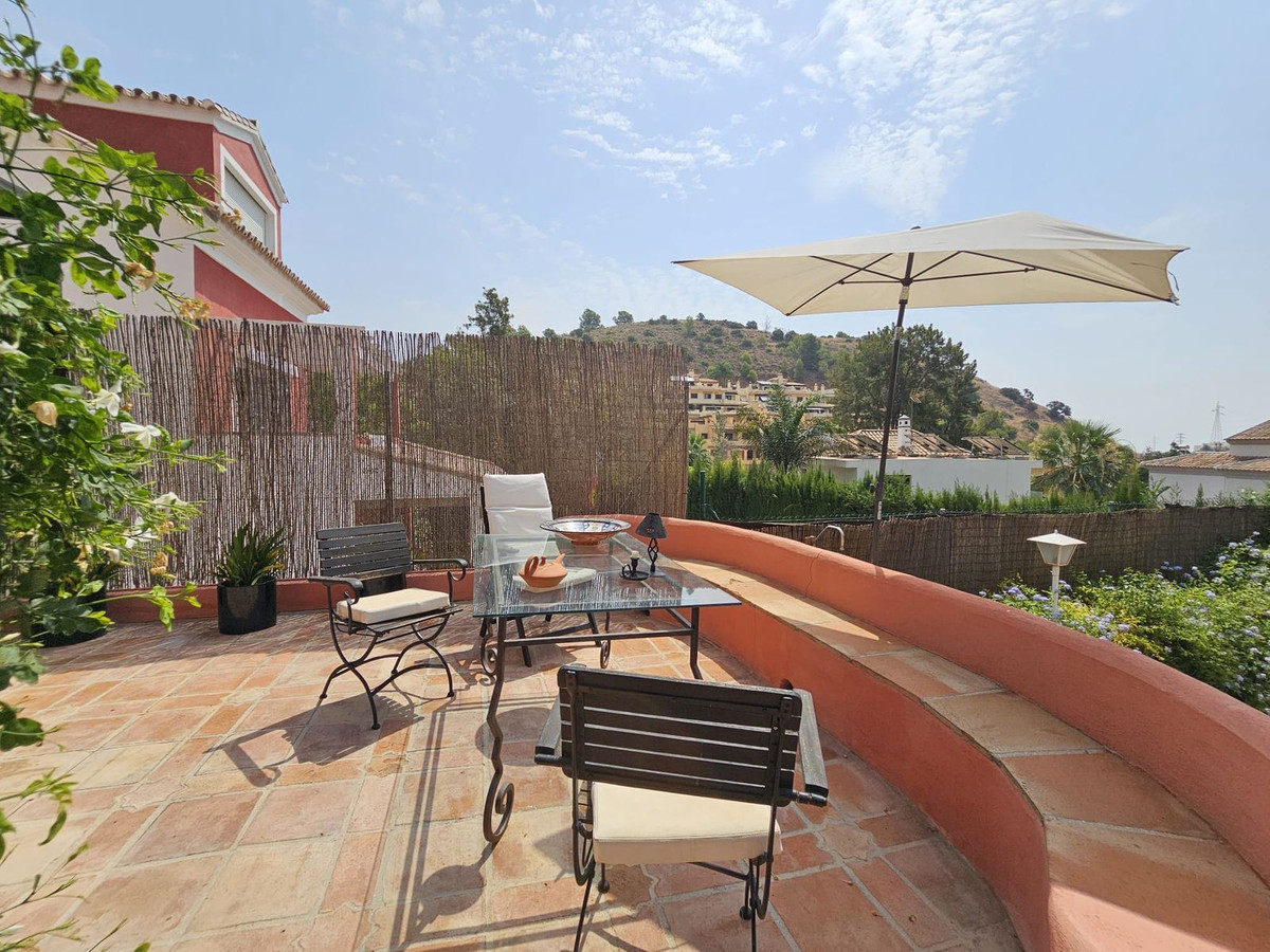 Appartement te koop in Pinares de San Antón | 4 slaapkamers H5448823