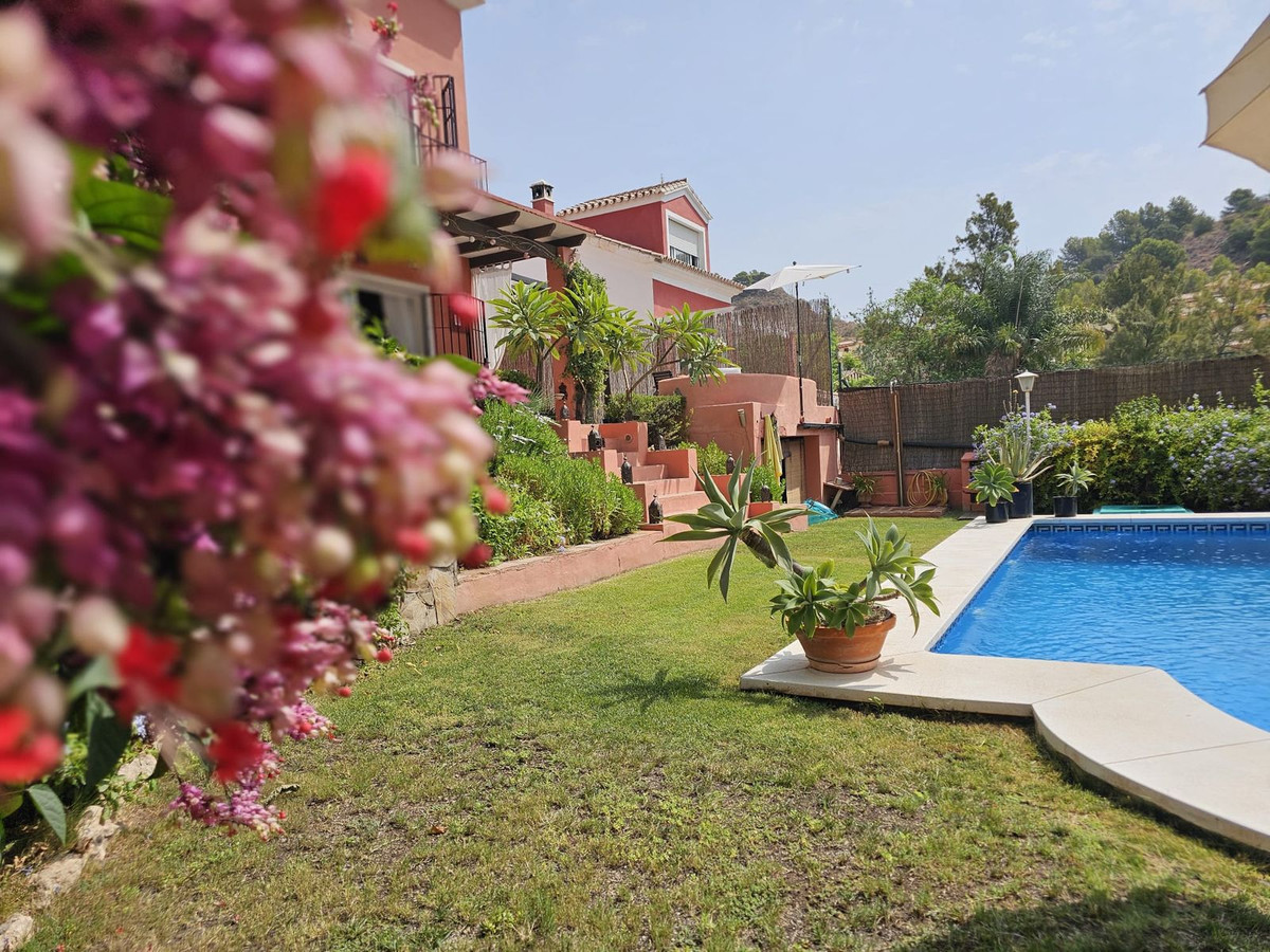 Appartement te koop in Pinares de San Antón | 4 slaapkamers H5448823