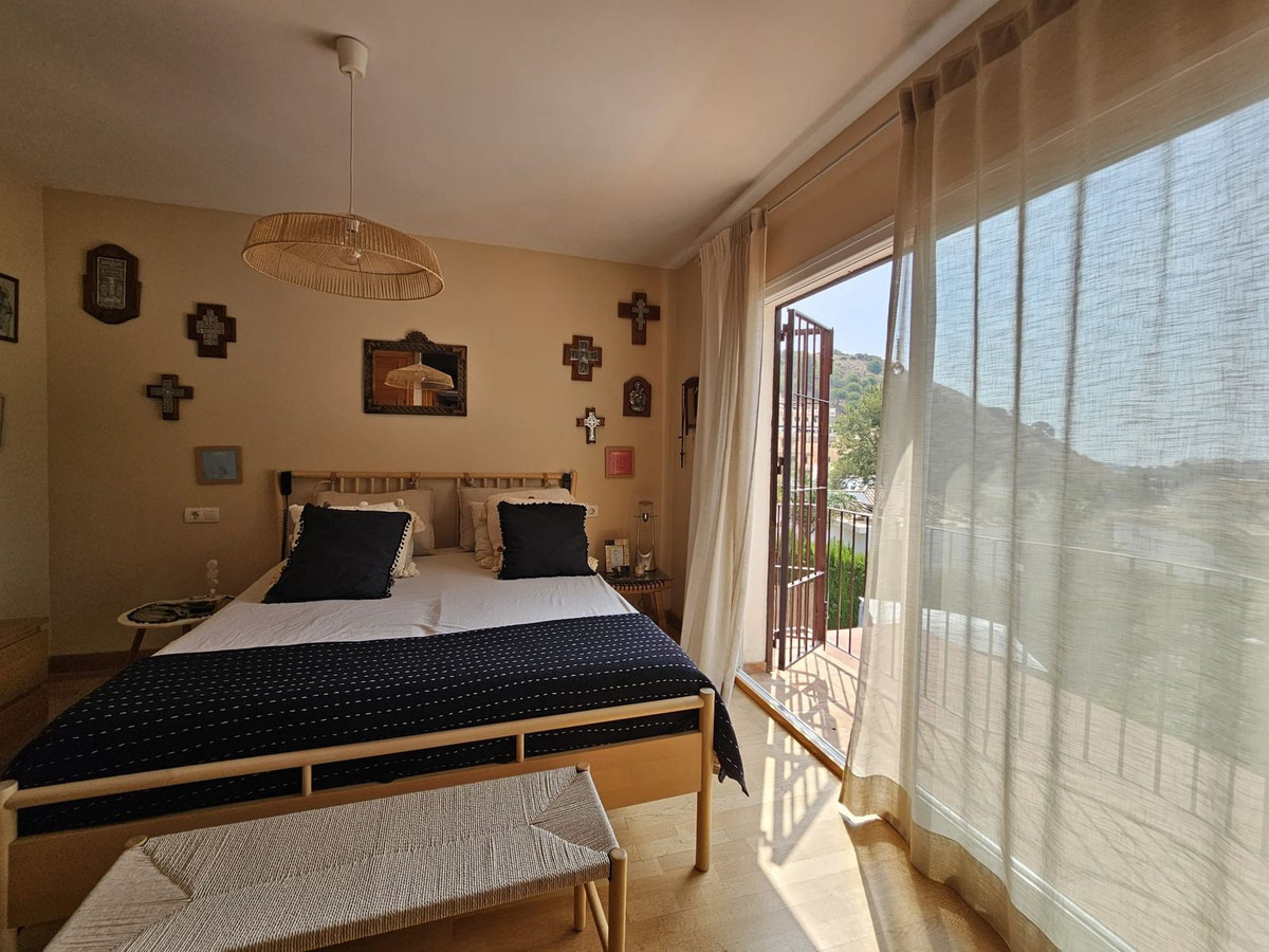 Appartement te koop in Pinares de San Antón | 4 slaapkamers H5448823