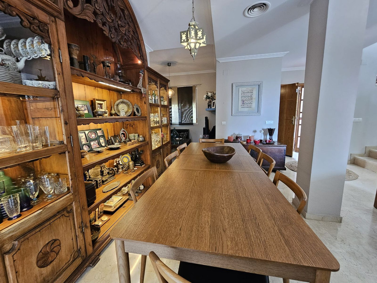Appartement te koop in Pinares de San Antón | 4 slaapkamers H5448823