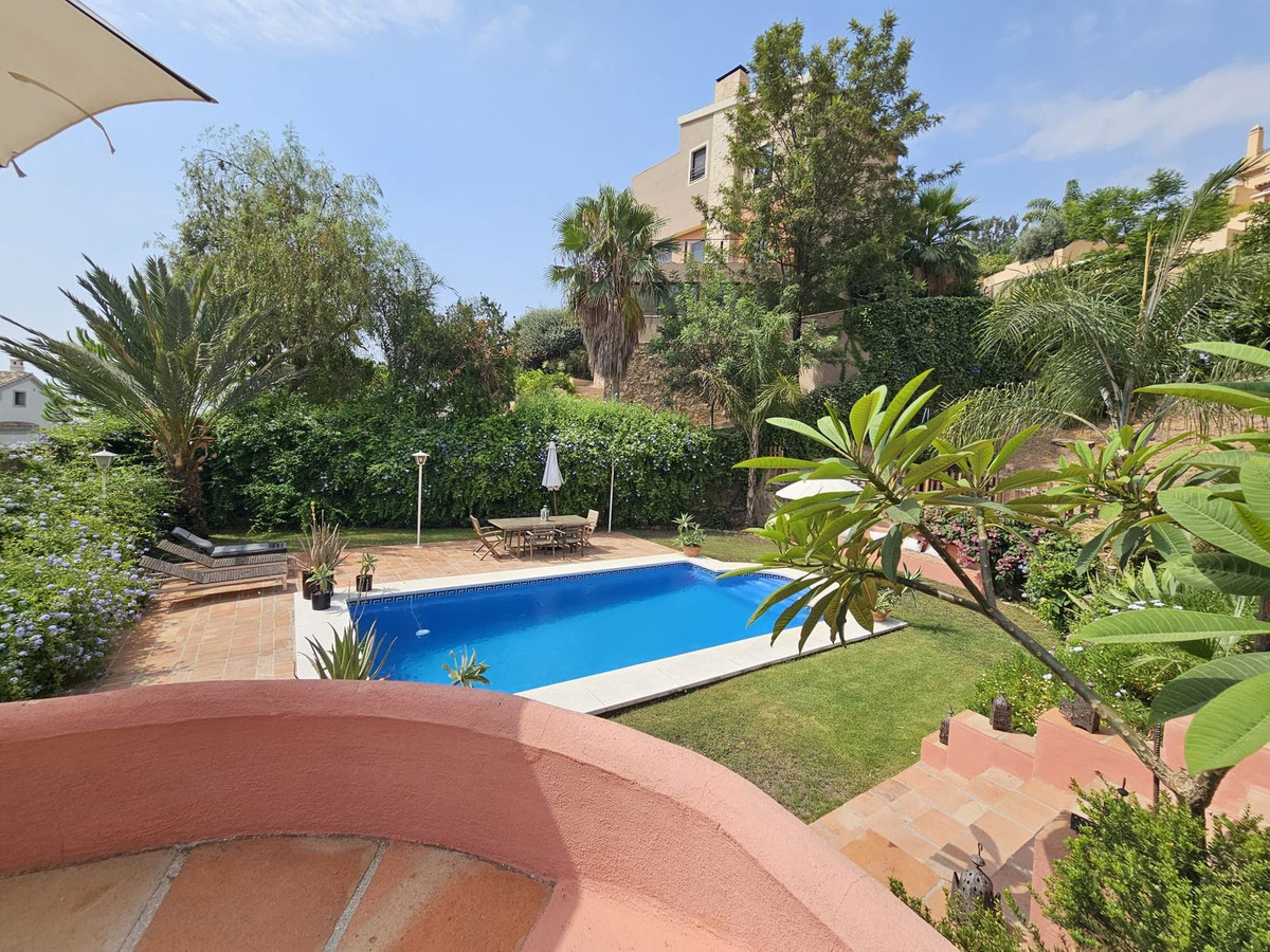 Appartement te koop in Pinares de San Antón | 4 slaapkamers H5448823