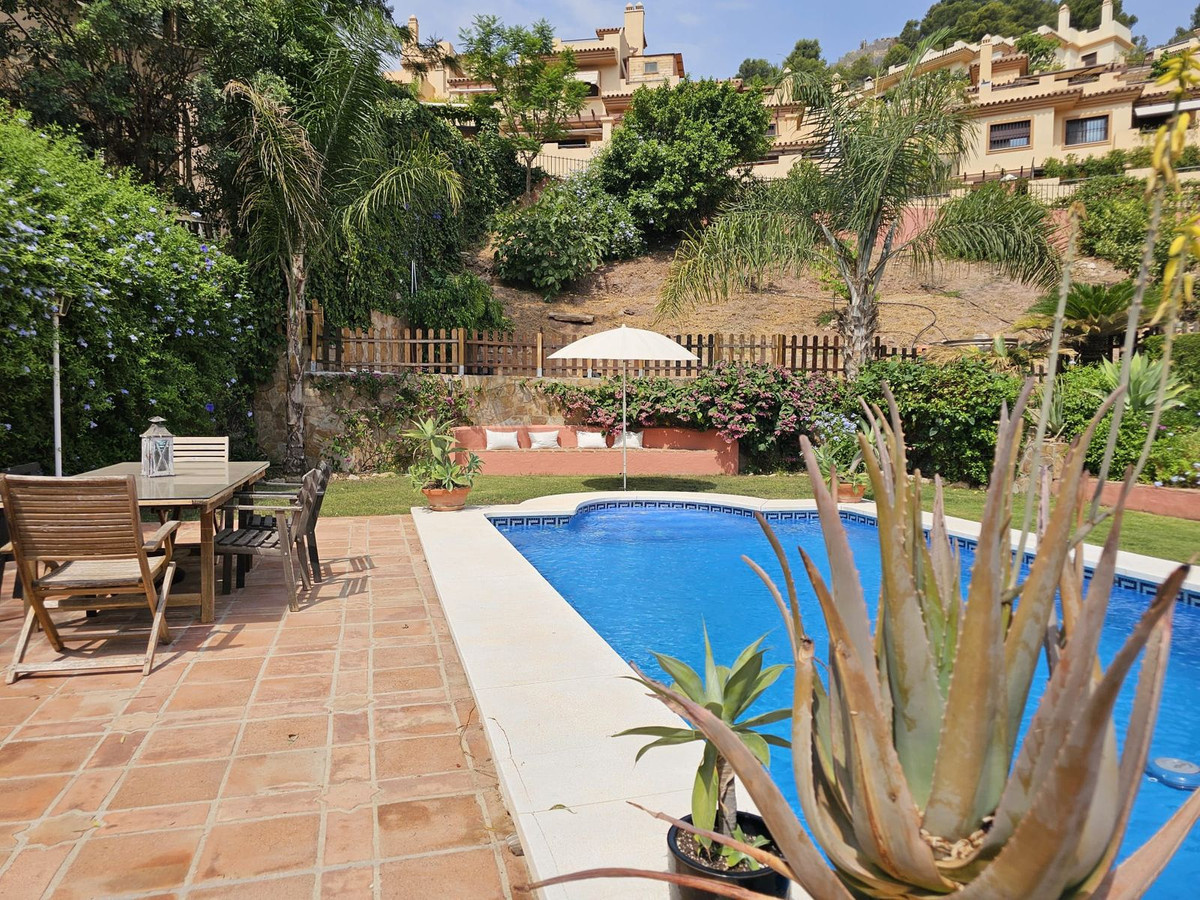 Appartement te koop in Pinares de San Antón | 4 slaapkamers H5448823