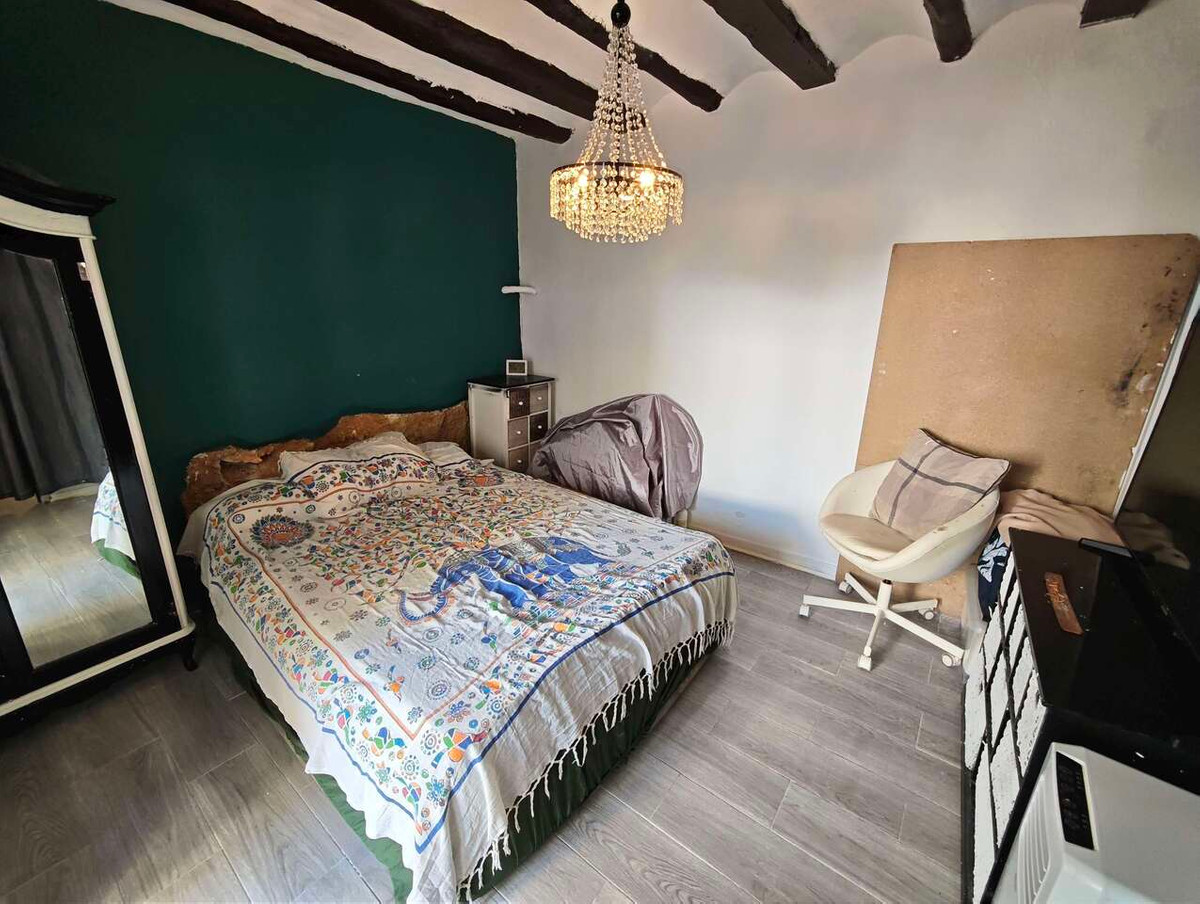 Huis te koop in Pinoso | 5 slaapkamers H5300140