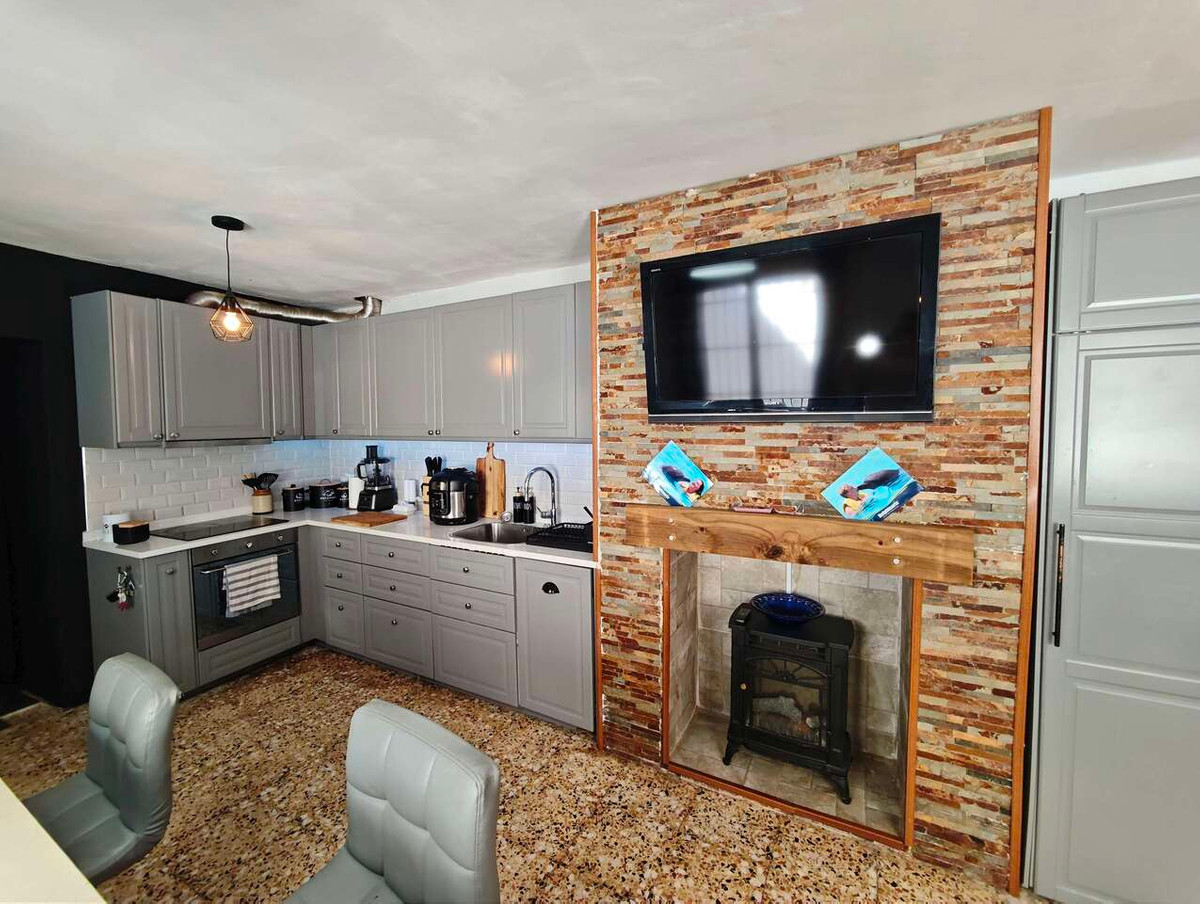 Huis te koop in Pinoso | 5 slaapkamers H5300140