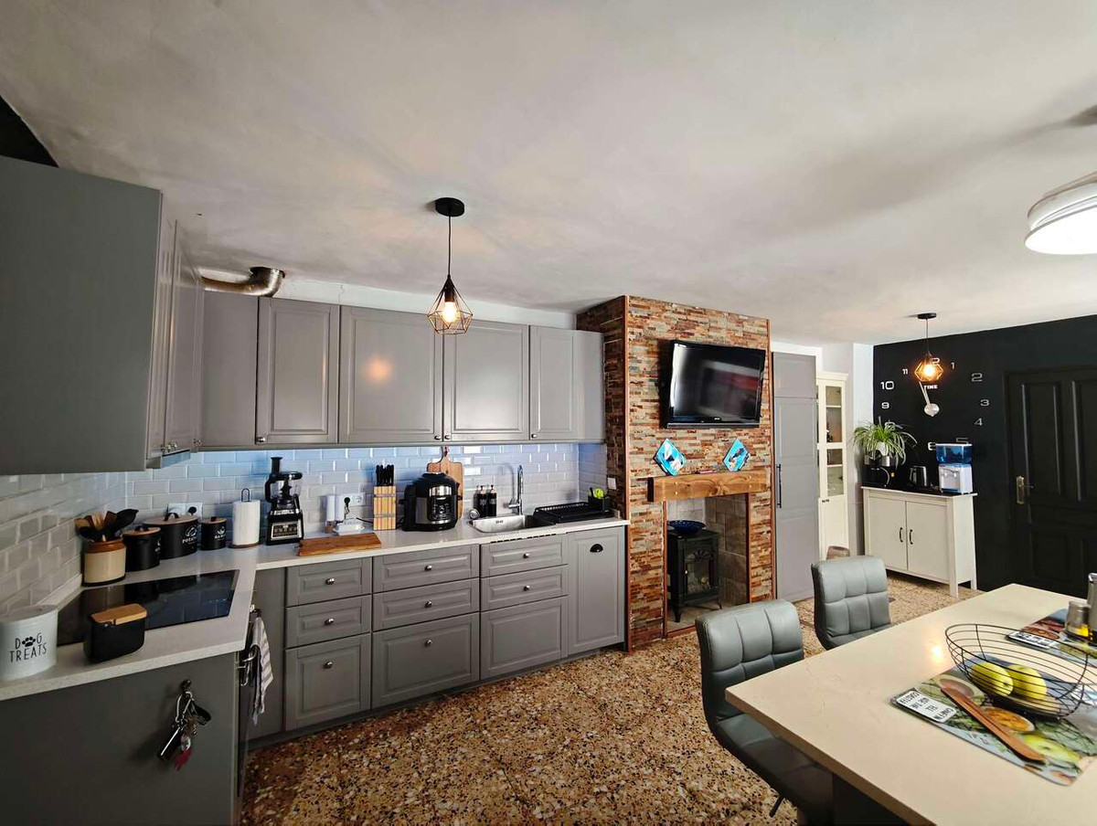 Huis te koop in Pinoso | 5 slaapkamers H5300140