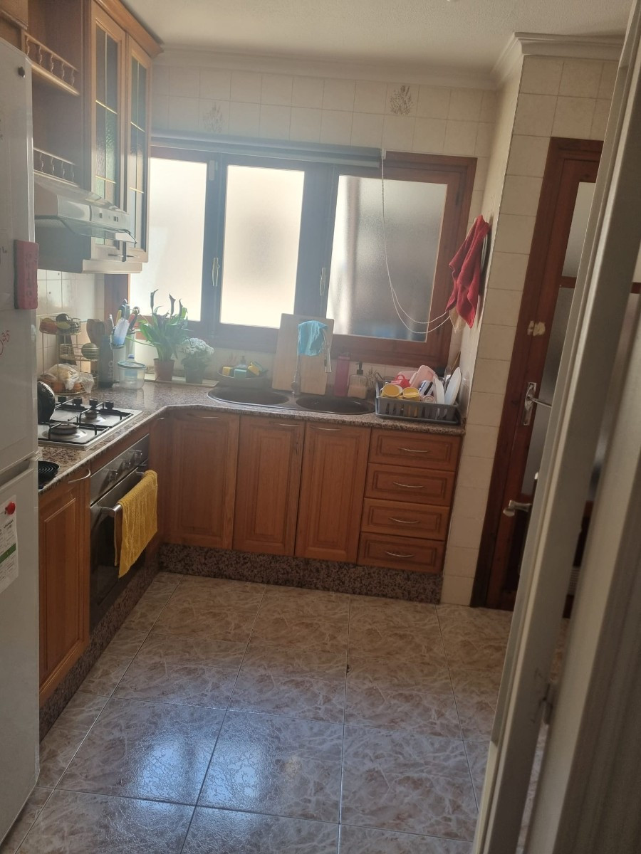 Appartement te koop in Pinoso | 4 slaapkamers H5400292
