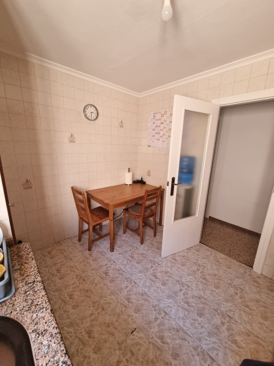 Appartement te koop in Pinoso | 4 slaapkamers H5400292