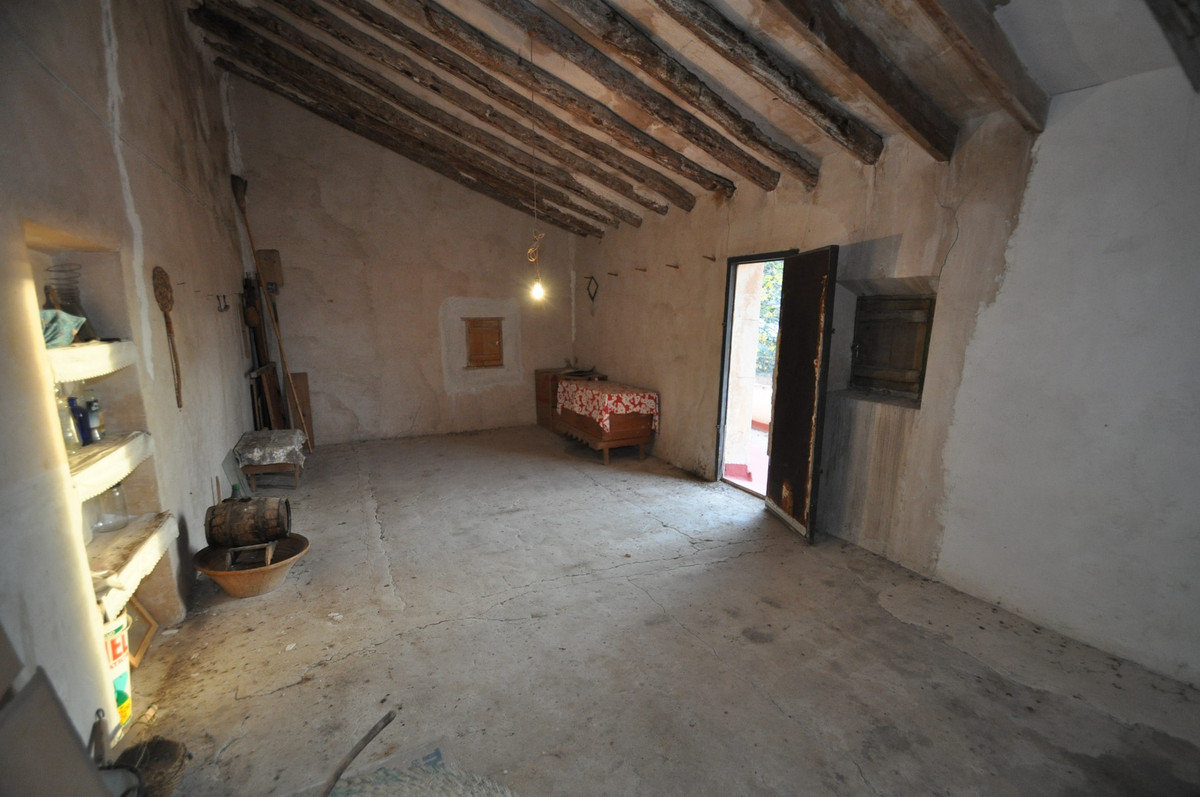 Appartement te koop in Pinoso | 6 slaapkamers H5407723