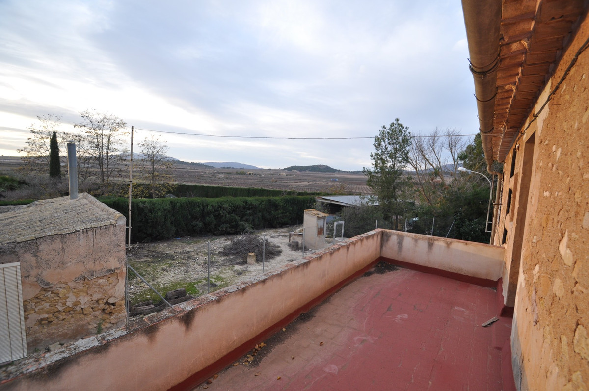 Appartement te koop in Pinoso | 6 slaapkamers H5407723