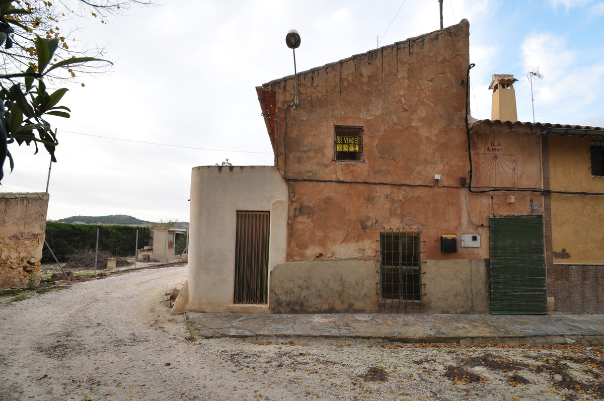 Appartement te koop in Pinoso | 6 slaapkamers H5407723