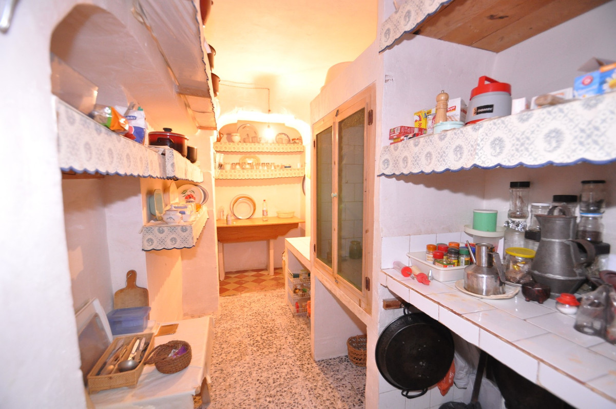 Appartement te koop in Pinoso | 6 slaapkamers H5407723