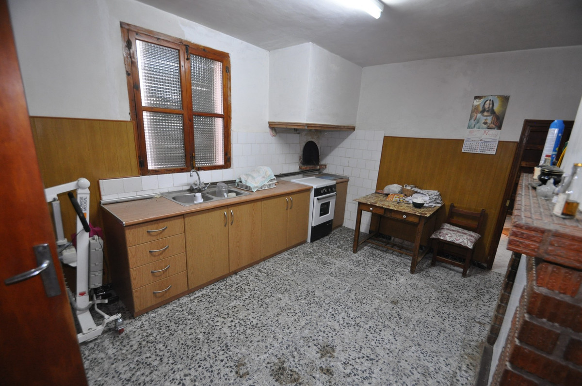 Appartement te koop in Pinoso | 6 slaapkamers H5407723