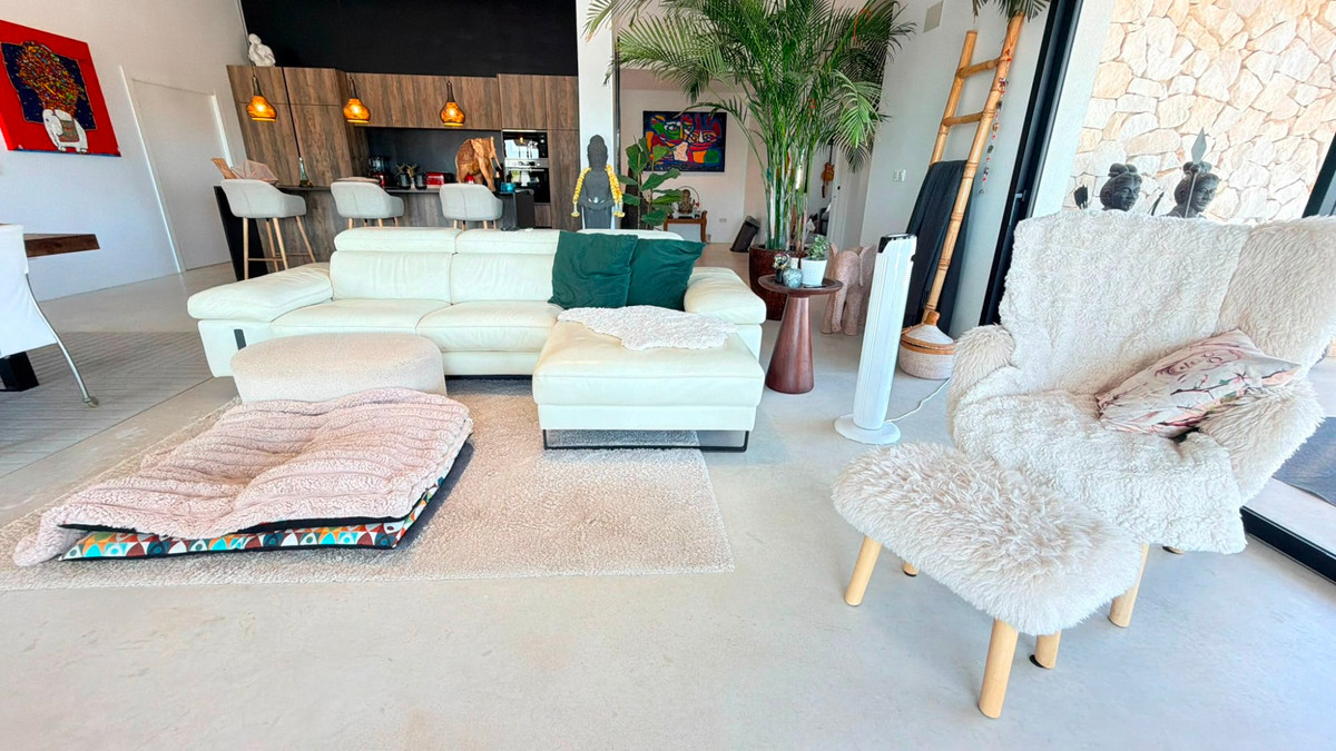 Property main view 38