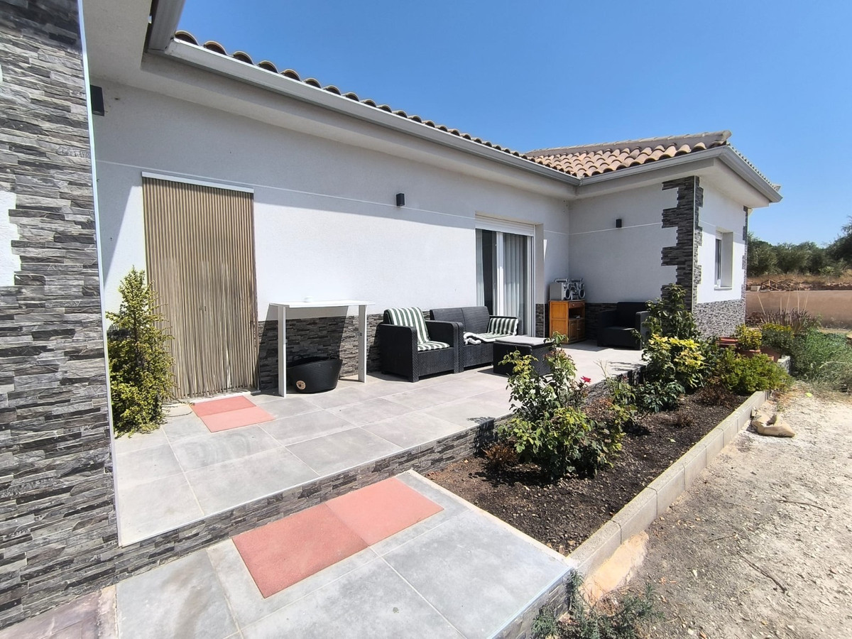 Appartement te koop in Pinoso | 4 slaapkamers H5456407