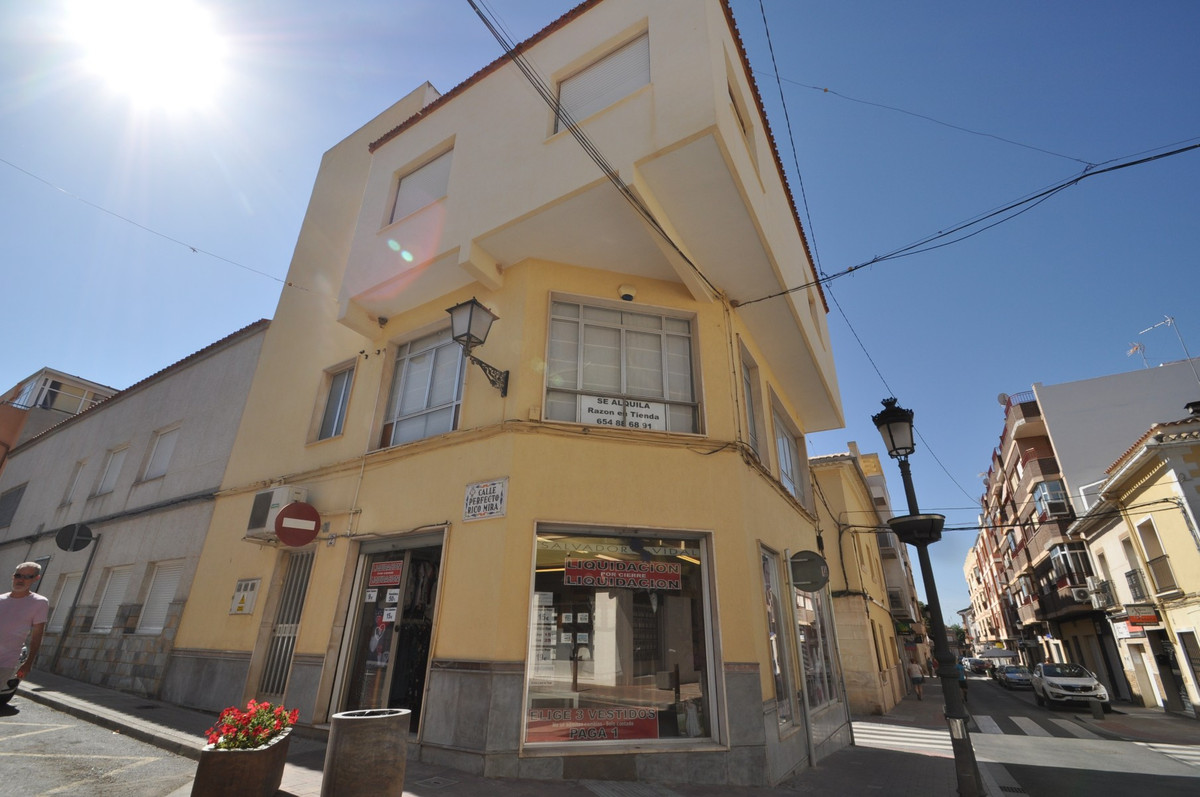 Appartement te koop in Pinoso | 5 slaapkamers H5509264