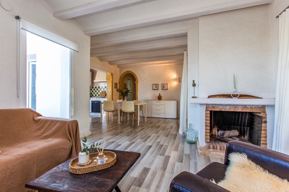 Appartement te koop in Pinosol | 3 slaapkamers H5287408