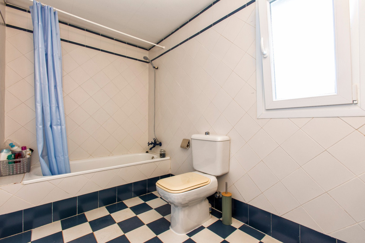 Appartement te koop in Pinosol | 3 slaapkamers H5287408